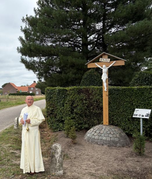 Inzegening Kruisbeeld Terover-Hondseind